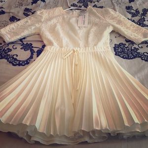 Jones+Jones Off white Skater Lace Dress